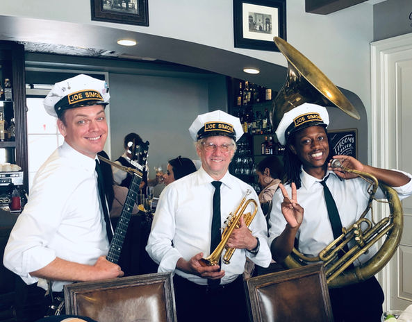 dfd52e_579010d044624a7cb2bdcd40d451b956~mv2_d_2603_2035_s_2